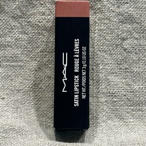 MAC Satin Lipstick in Cherish